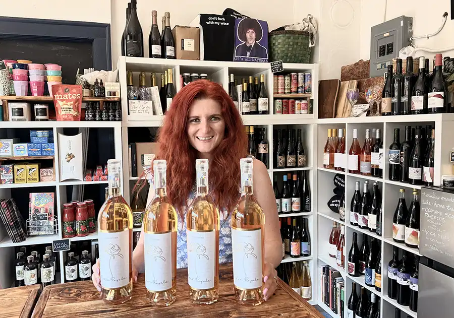 Histria Molly bottles